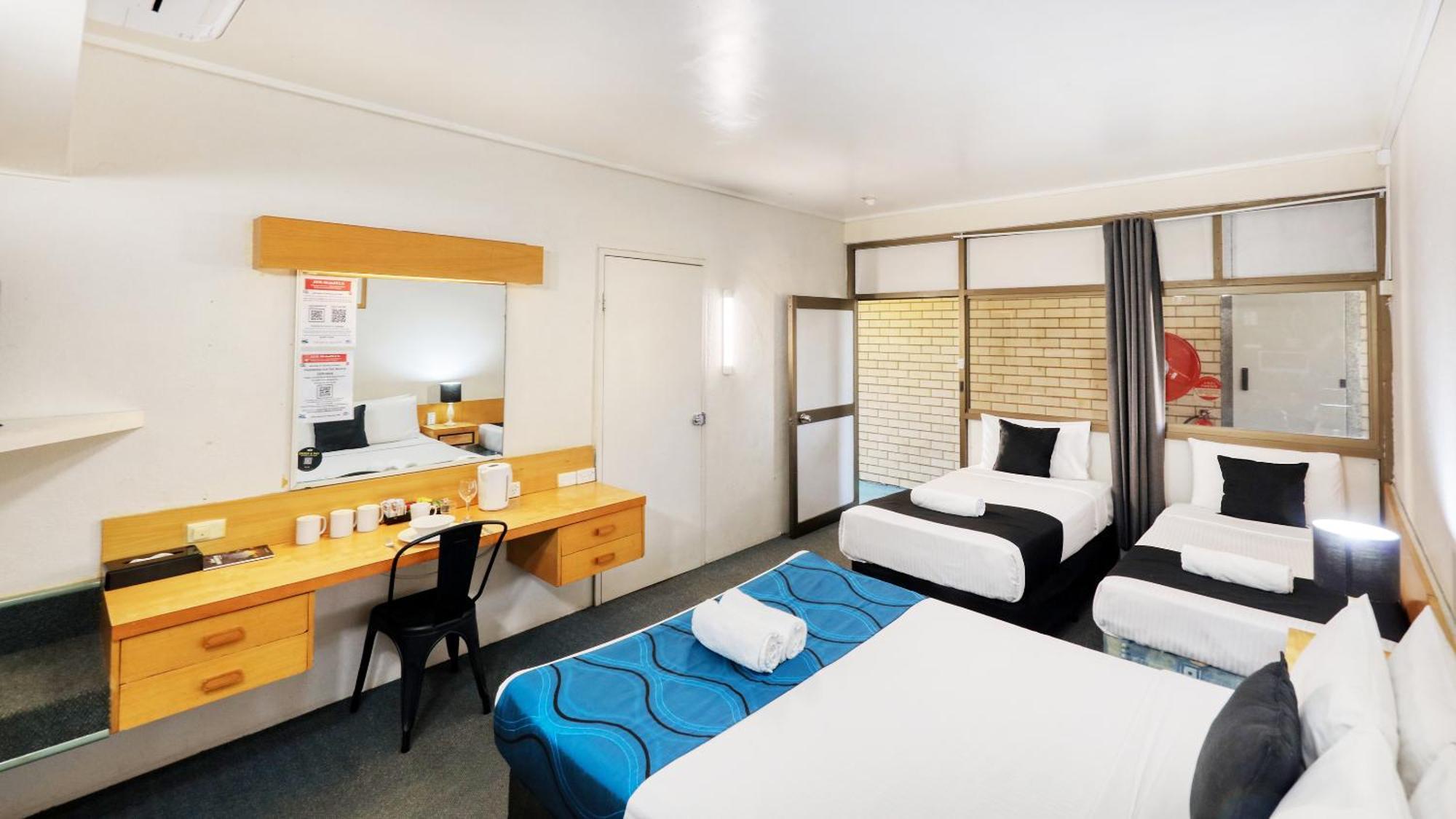Tropical Gateway Motor Inn Rockhampton Exteriér fotografie