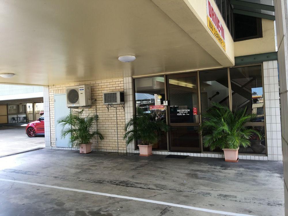 Tropical Gateway Motor Inn Rockhampton Exteriér fotografie