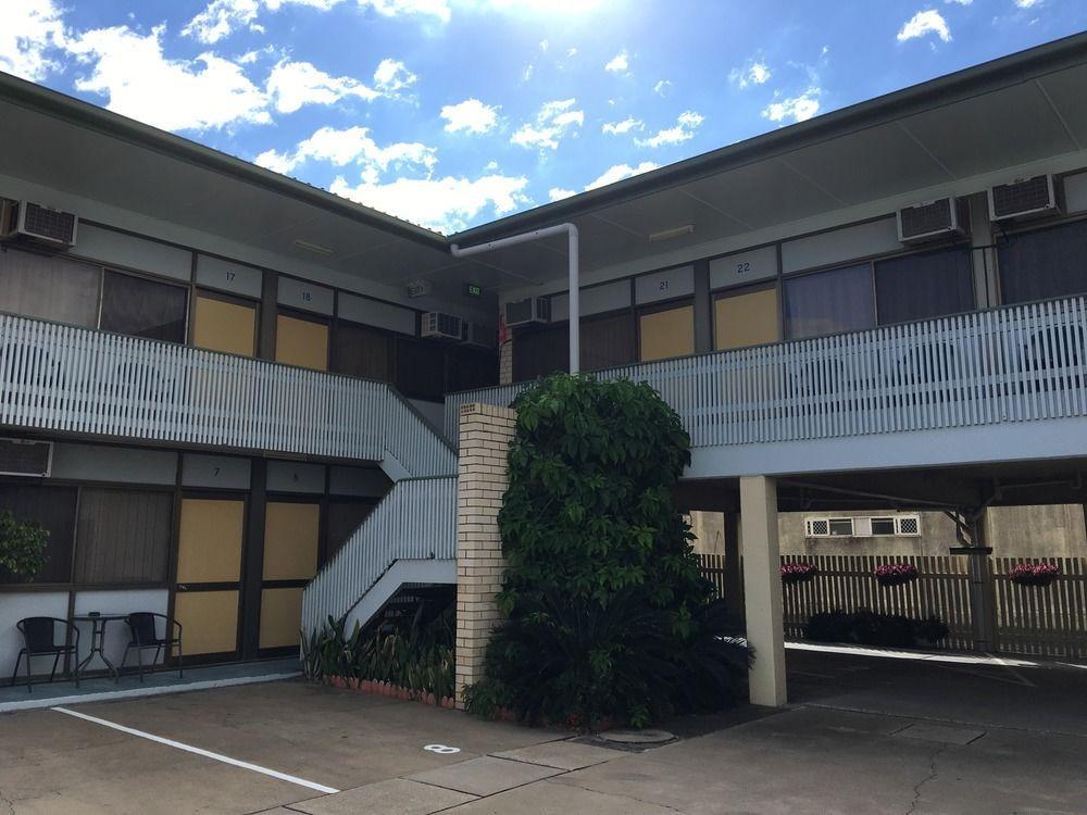 Tropical Gateway Motor Inn Rockhampton Exteriér fotografie
