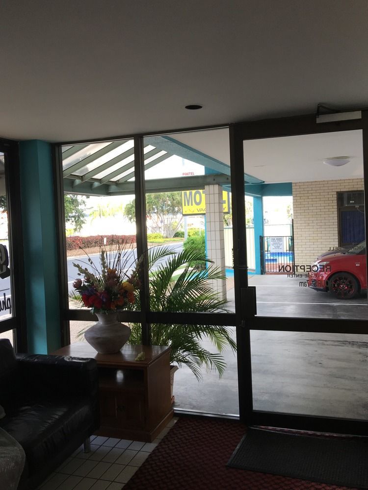 Tropical Gateway Motor Inn Rockhampton Exteriér fotografie