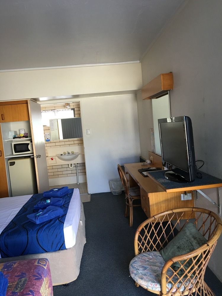 Tropical Gateway Motor Inn Rockhampton Exteriér fotografie