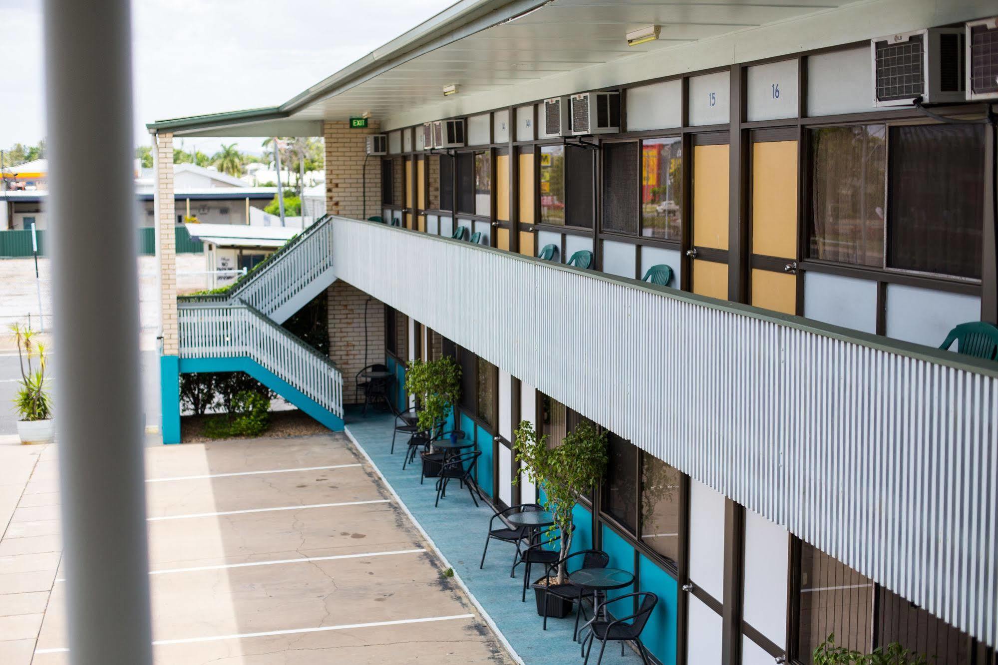 Tropical Gateway Motor Inn Rockhampton Exteriér fotografie